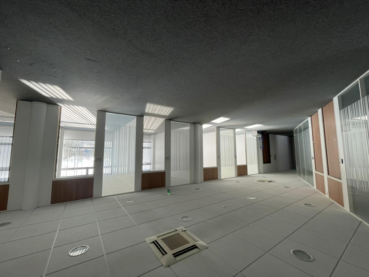 Bureau Villeneuve-d'Ascq 1731m² Location bureau Villeneuve-d'Ascq Nord OLBUR2419006 9